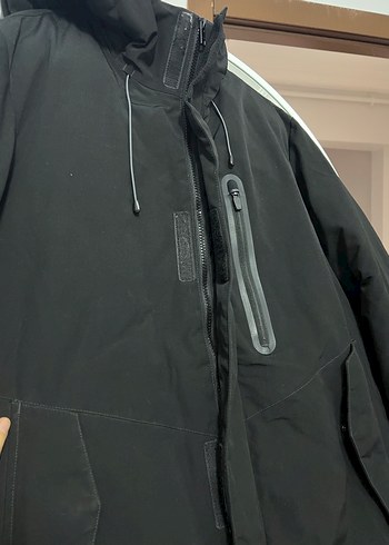 Siyah Kapüşonlu Erkek Günlük Mont - Görsel 2