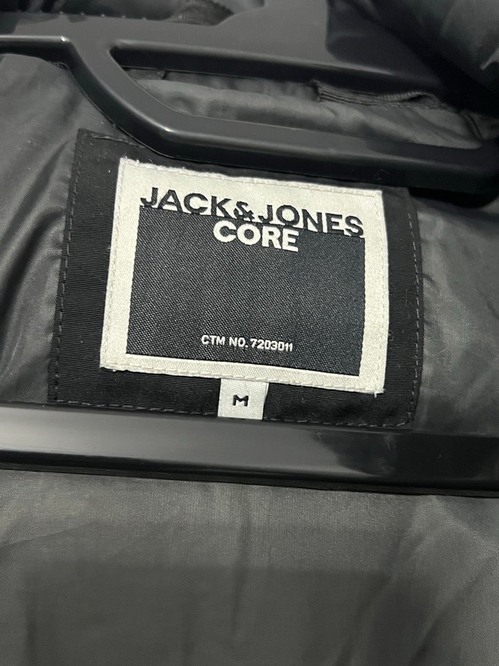 Siyah Kapüşonlu Erkek Günlük Mont - Görsel 3