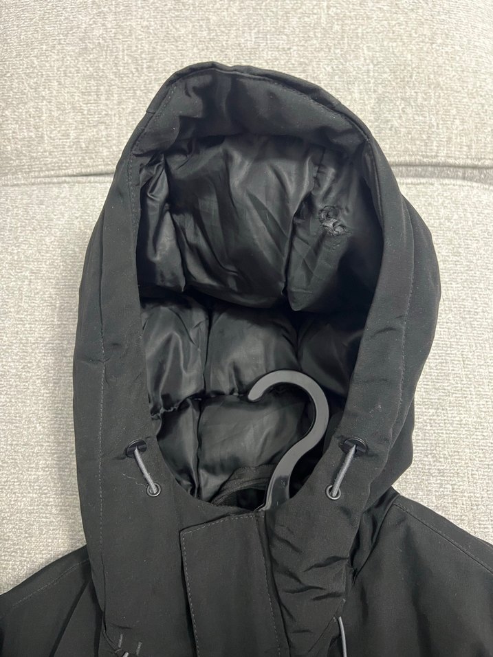 Siyah Kapüşonlu Erkek Günlük Mont - Görsel 4