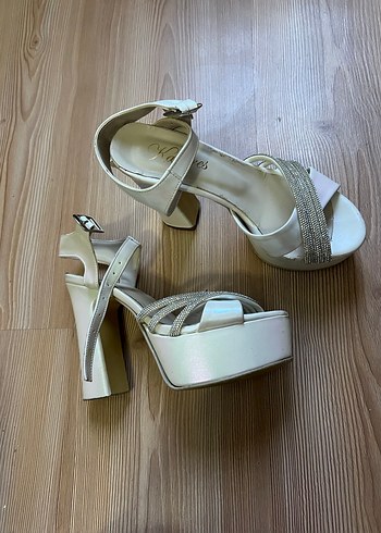 Beyaz  Abiye Ayakkabı - Görsel 2