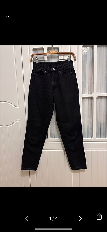 Mom Jeans