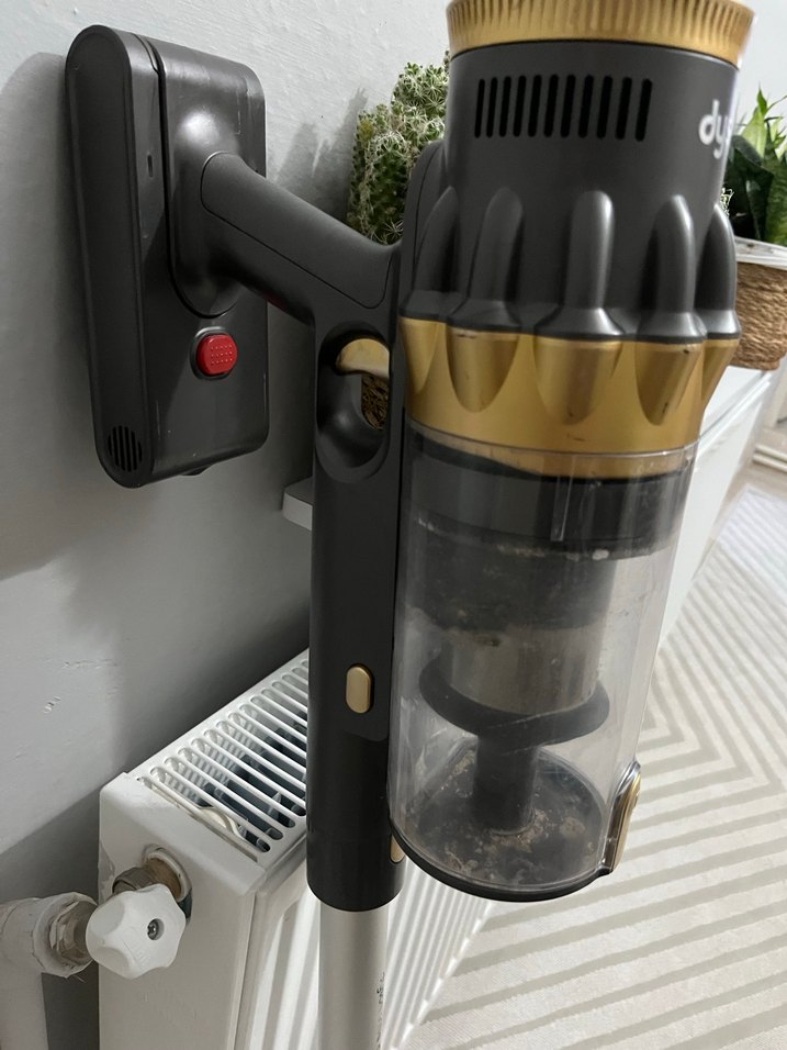 Dyson v15 - Görsel 3