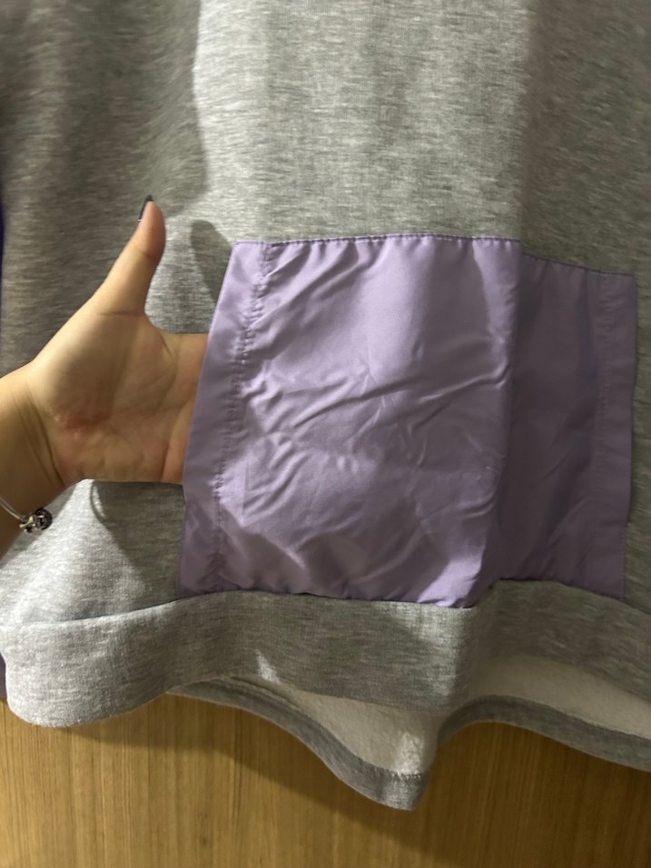 Gri Kapüşonlu Kadın Sweatshirt - Görsel 2