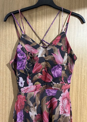 Çiçek Desenli Uzun Askılı Bohem Elbise - Görsel 2