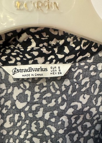 Stradivarius Elbise