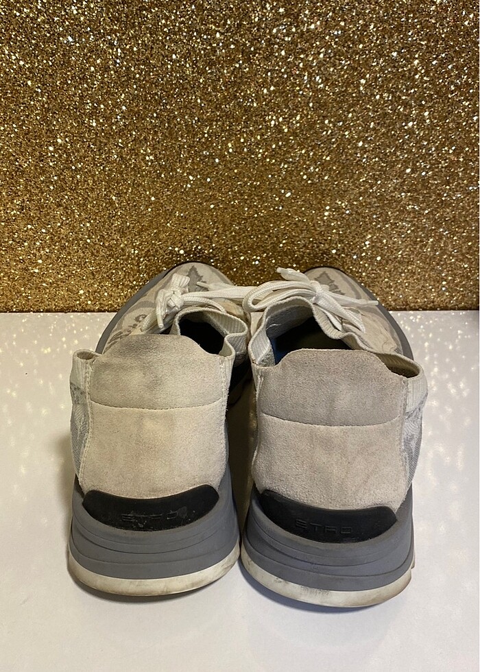 Orjinal marka ayakkabı - Görsel 4