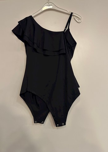 Siyah Fırfırlı Mini Askılı Mayo - Görsel 2