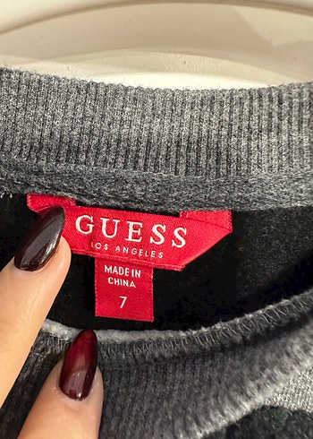 Guess Erkek Çocuk Gri Sweatshirt - Görsel 2