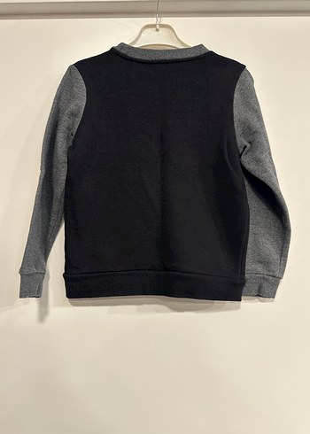 Guess Erkek Çocuk Gri Sweatshirt - Görsel 3