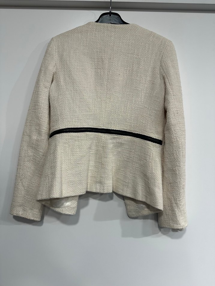 Beyaz Kemerli Kadın Mini Blazer - Görsel 3