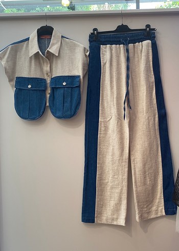 Kadın Mavi Kemerli Bol Kesim Denim Pantolon