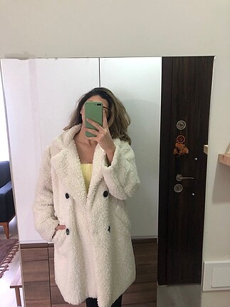 Beyaz Peluş kürk