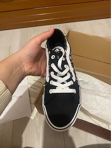 39 Beden Vans Spor Ayakkabı