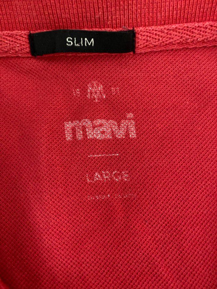 Kırmızı Düğmeli Erkek Polo Tişört - Görsel 2