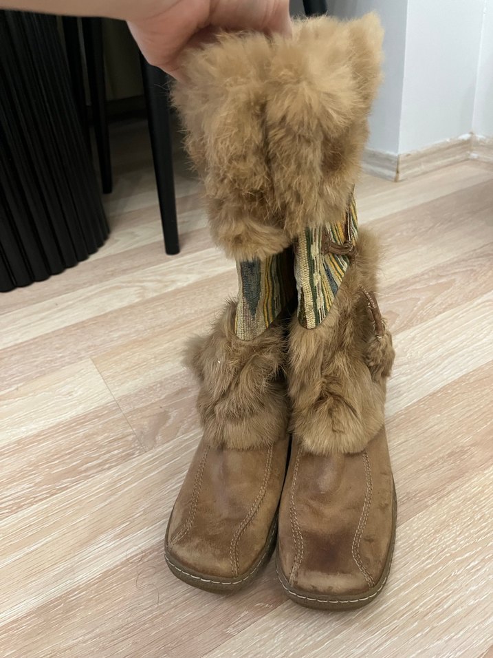 Nine West Süet Kürklü Bohem Kadın Dolgu Topuk Çizme - Görsel 4