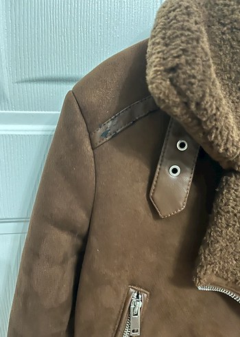 STRADIVARIUS Kahverengi Süet Kürklü Kadın Ceket - Görsel 5