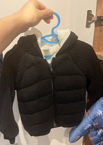 Erkek Çocuk Siyah Örgü Fermuarlı Mont