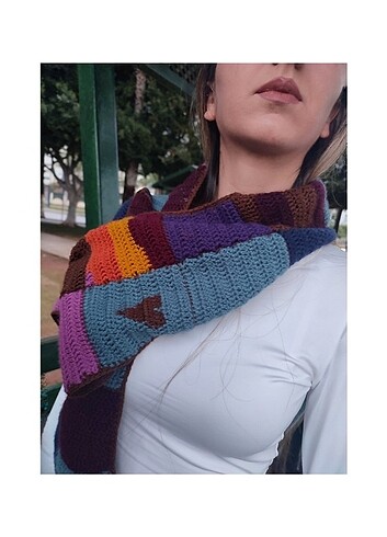 Granny square crochet scarf