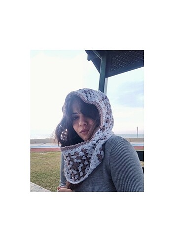 Diğer Granny square balaclava