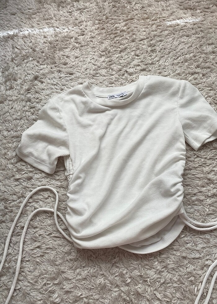 yanlari buzgulu beyaz crop - Görsel 3