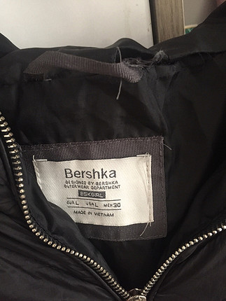 l Beden bershka mont