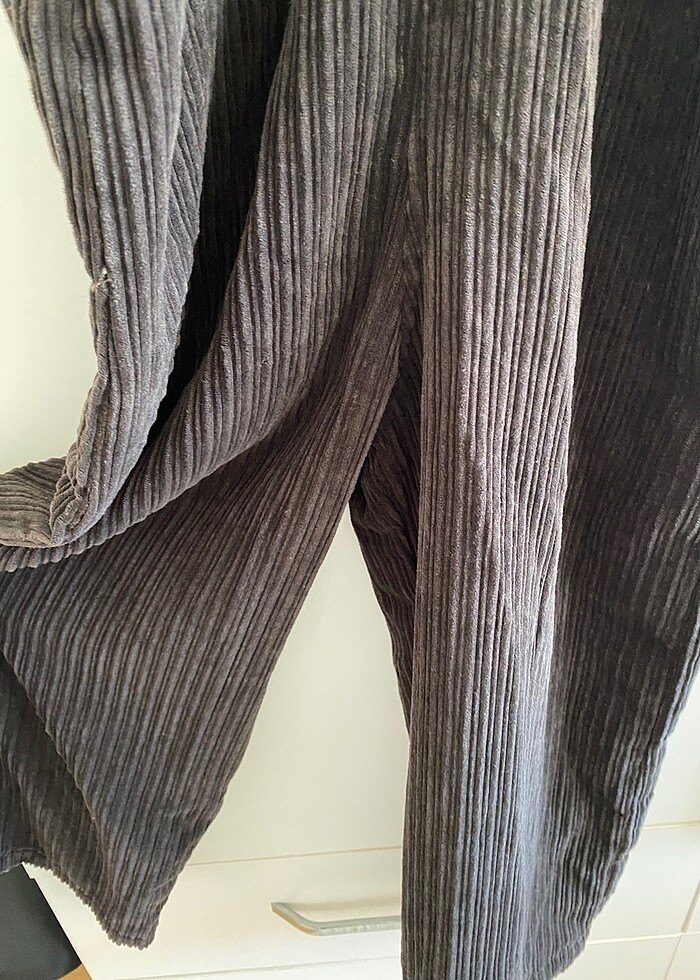 Pull Bear kadife tulum - Görsel 5