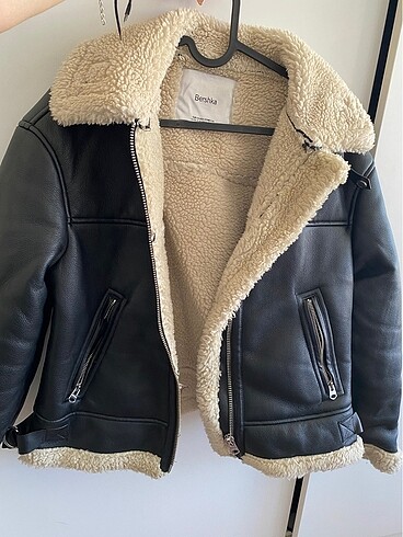 Bershka tüylü deri ceket