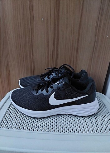 Nike Revolution dc3729-003