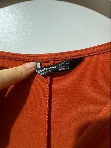 s Beden Stradivarius turuncu elbise