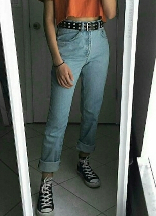 mom jean