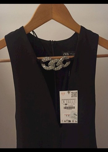 zara mucevher detayli elbise - Görsel 5