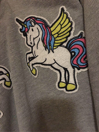 H&M unicorn sweatshirt