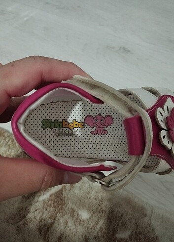 24 Beden beyaz Renk Sandalet