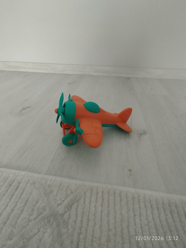 Oyuncak Uçak - Görsel 2