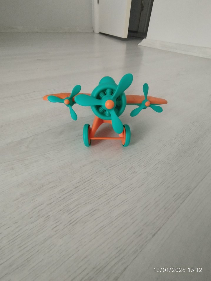 Oyuncak Uçak - Görsel 3
