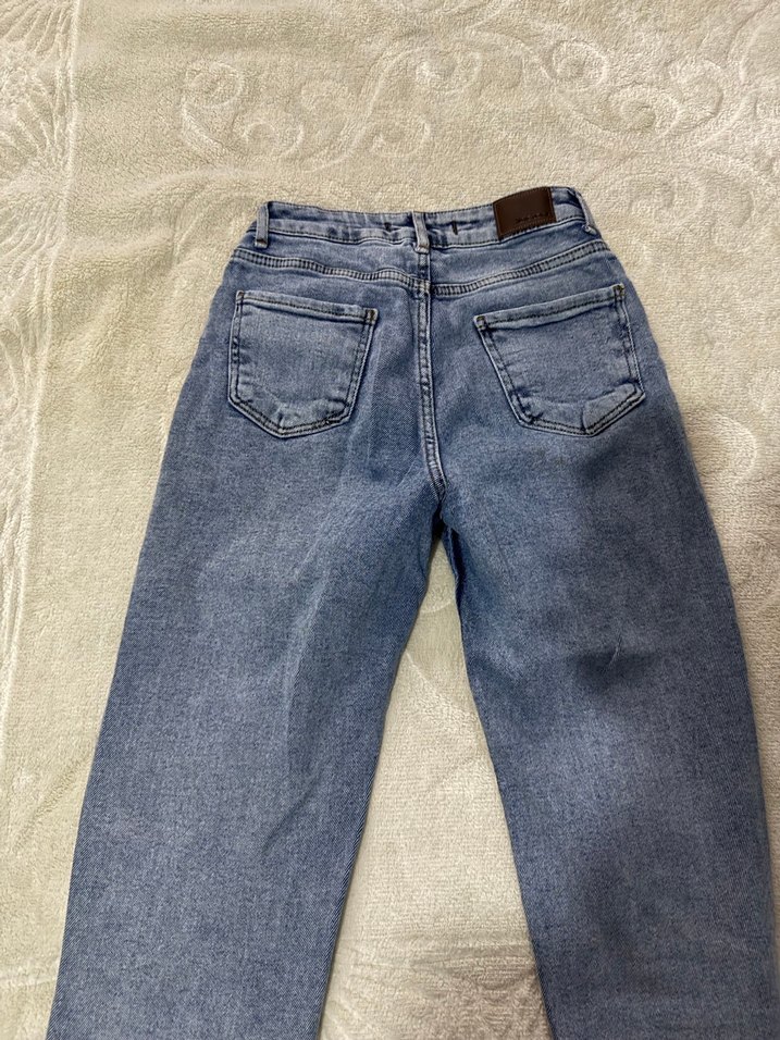 Payet Detaylı Mavi Kadın Kot Pantolon - Görsel 4