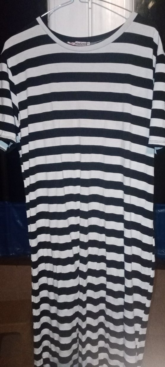 Gri Beyaz Çizgili elbıse - Görsel 3