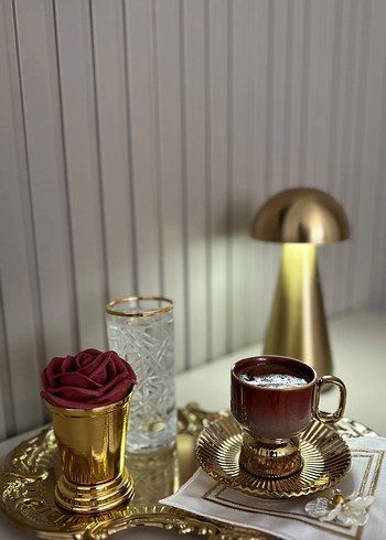 Sunum gülğ