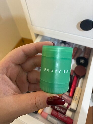 FENTY BEAUTY LIP MASK