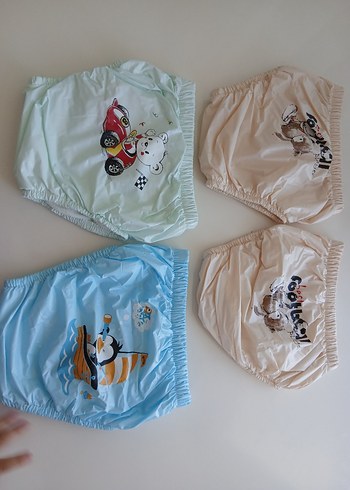 Diğer Nakışlı Pastel Renkli Çocuk İç Çamaşırı