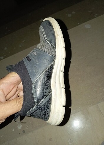 Spor ayakkabi