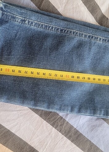 10 Yaş Beden mavi Renk Koton marka 10_11 yaş yırtık jean