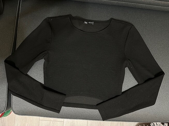 Zara crop