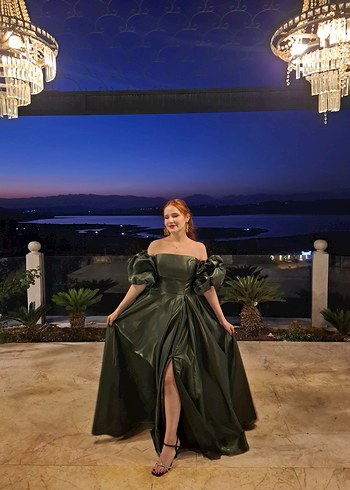 Uzun, Straplez, Koyu Haki Gotik Elbise