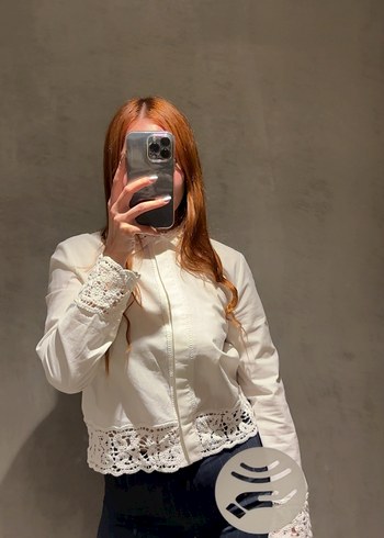 Zara Şeffaf Detaylı Beyaz Kadın Gömlek