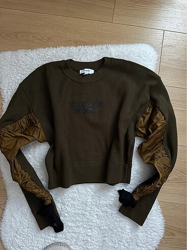 Twist sweatshirt