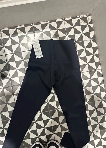 Oysho Spor Kadın Tayt - Görsel 2