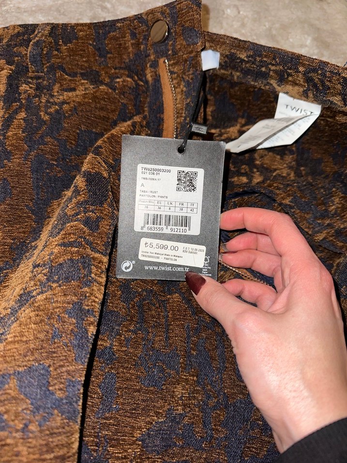 Kahverengi Bağlama Desenli kadın pantolon - Görsel 4