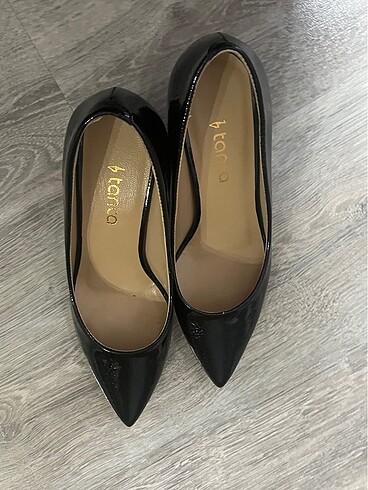 Kemal tanca kadın siyah stiletto topuklu ayakkabı