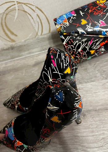 Desenli Çok Renkli Stiletto ve Çanta Seti - Görsel 10